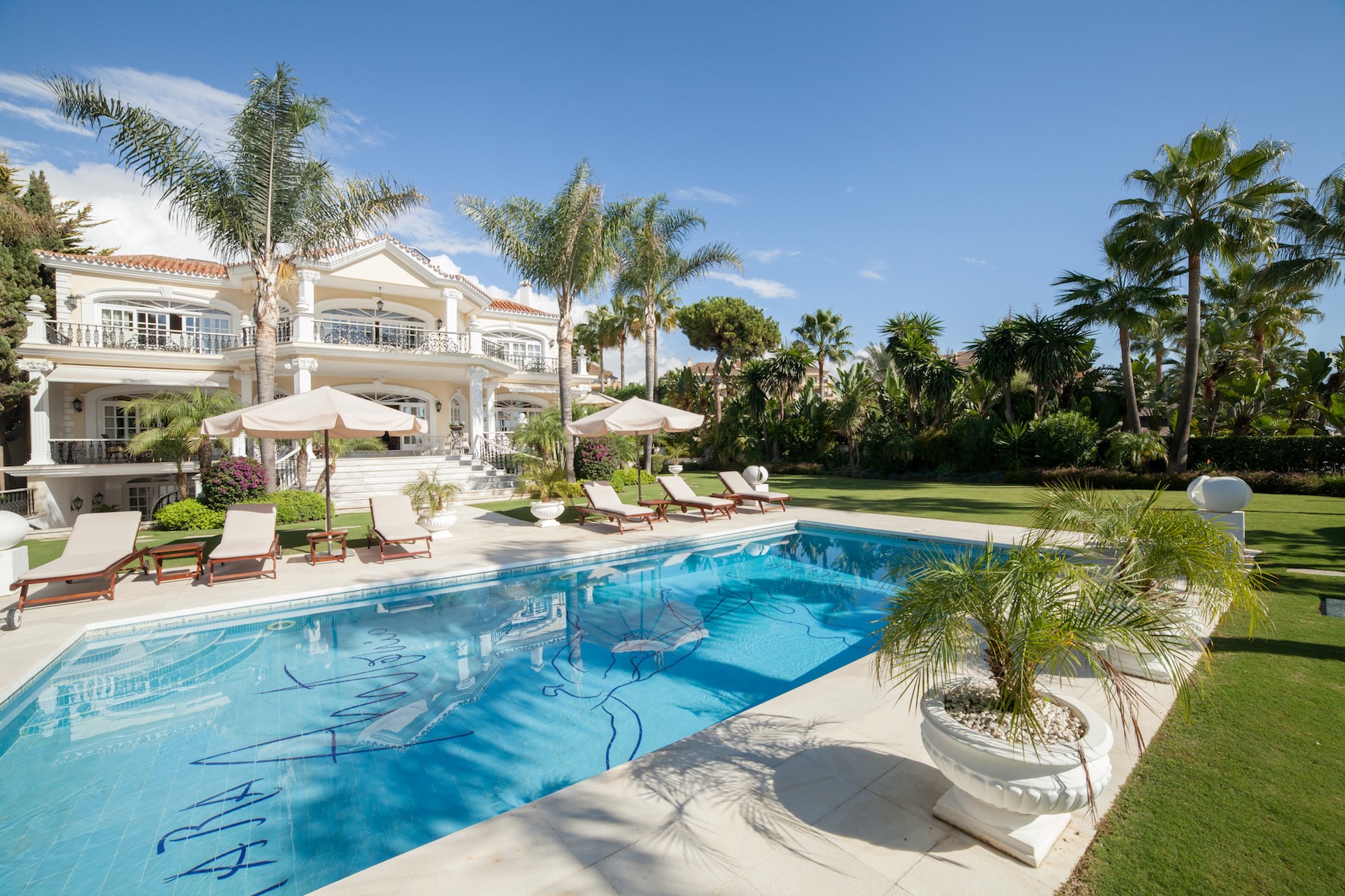 puerto-banus